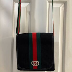 Vintage GUCCI GG Crossbody Messenger Web Supreme Canvas Bag - Rare